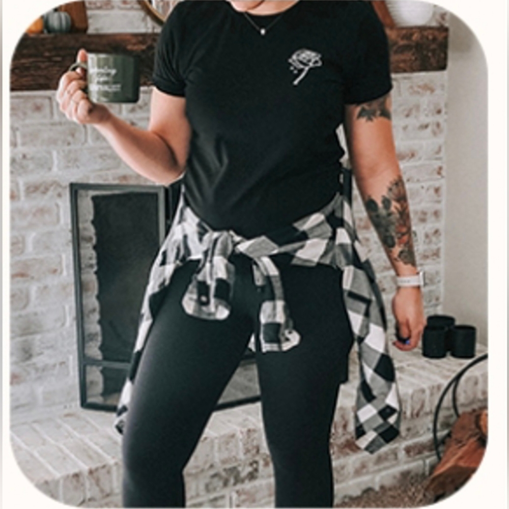 Black Rose Graphic Tee size 3X NWOT